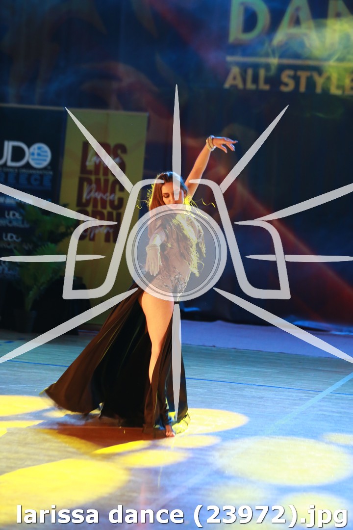 larissa dance (23972).jpg