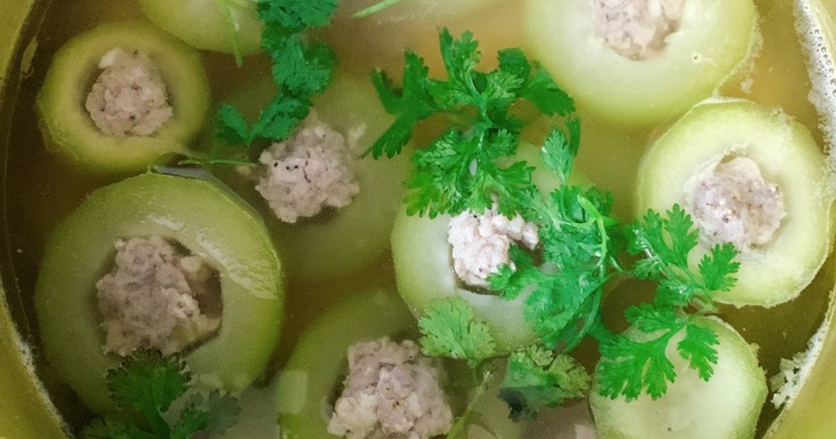 Canh bí đao dồn thịt bằm