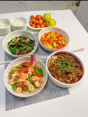 Sự Thật Ẩn Giấu Trong Tiệm Trà Sữa