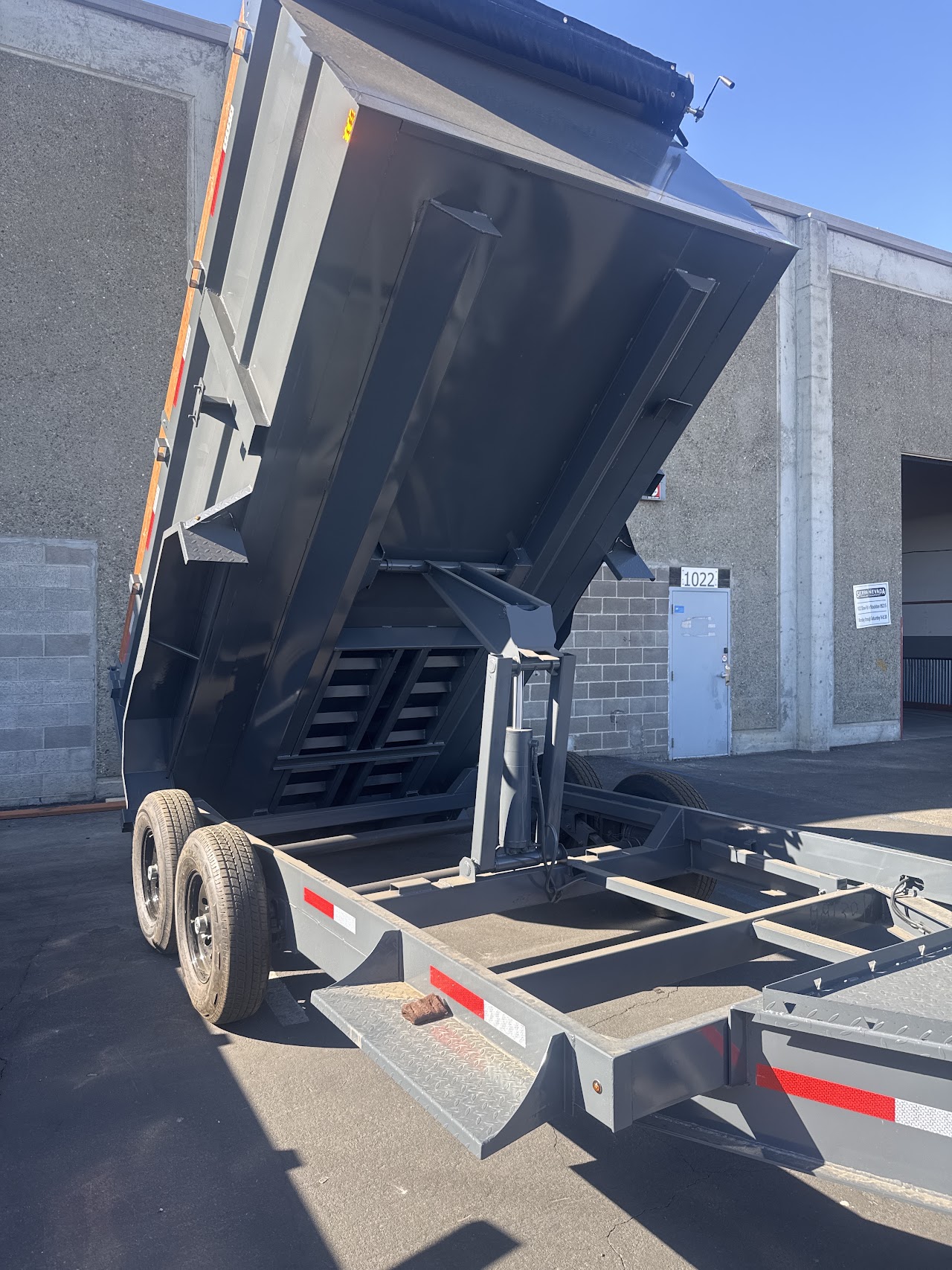 14K Venture Pro Dump