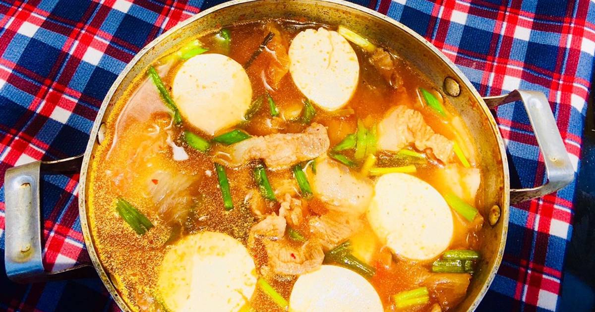 Canh kim chi thịt ba chỉ