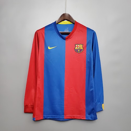 Retro 2006-07 Barcelona Local.jpeg