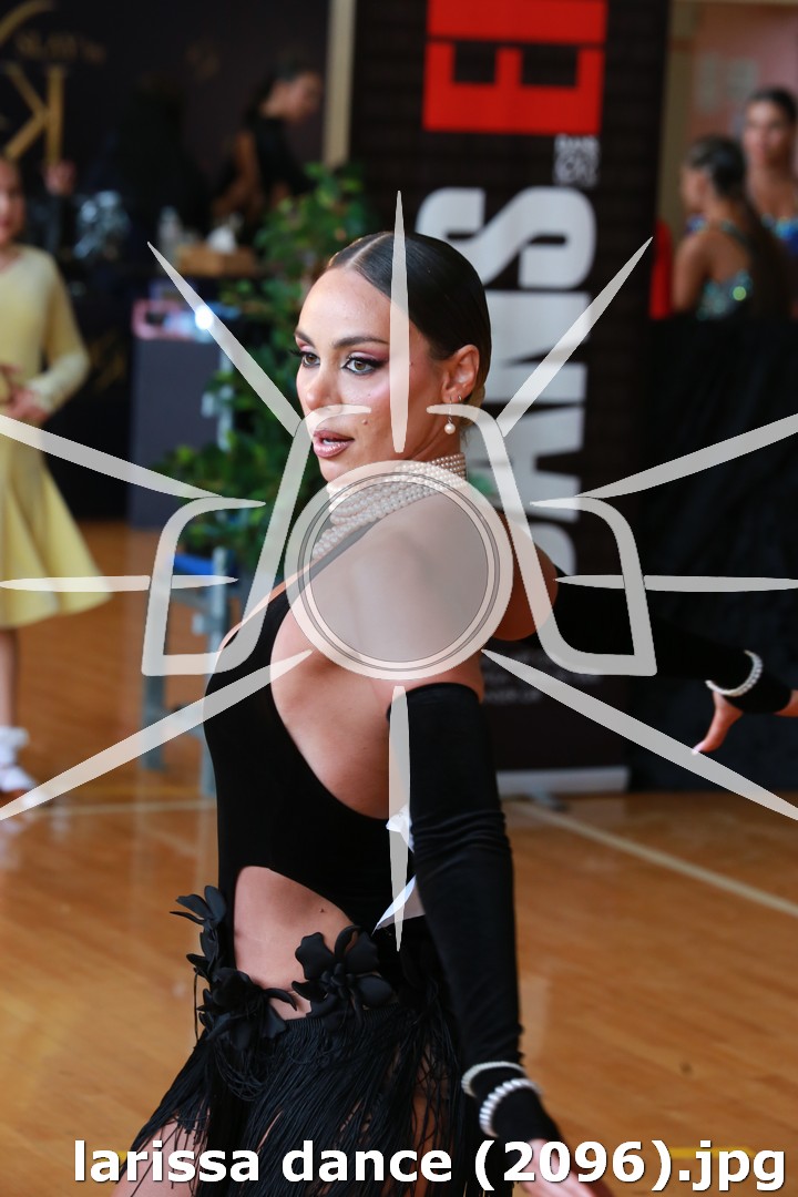 larissa dance (2096).jpg