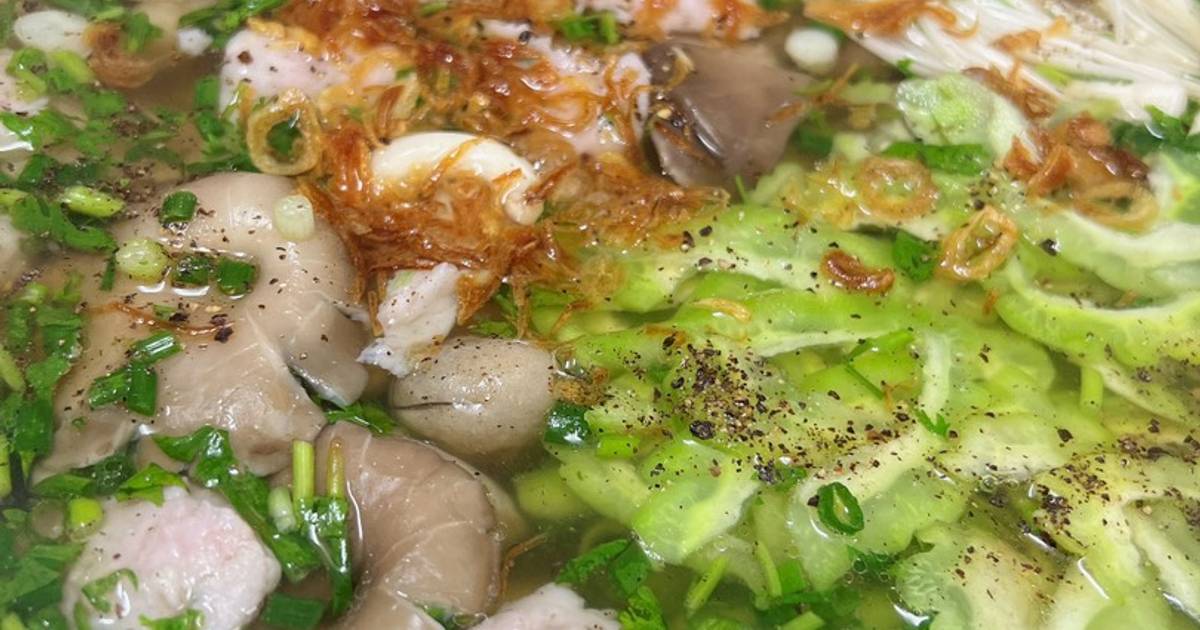 Lẩu chả cá thác lác khổ qua