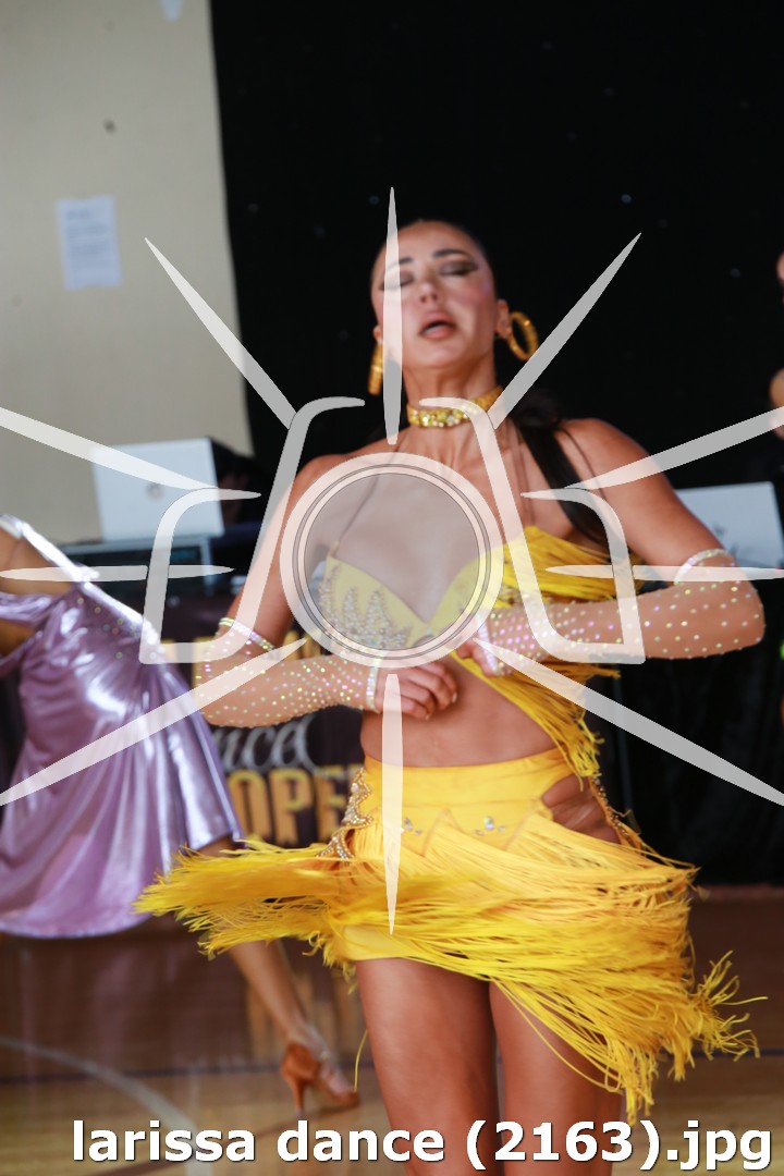 larissa dance (2163).jpg