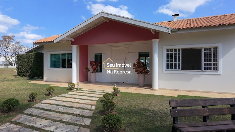 Foto 46 de Casa terréa com 4 suítes na Quadra GW Iate, um terreno amplo de 1.250m² e 320m² de construção