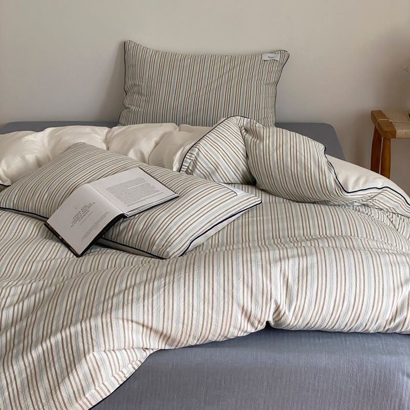Cotton Bedding Set, 4-piece, Striped Pattern