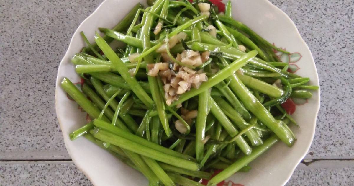Rau muống xào tỏi