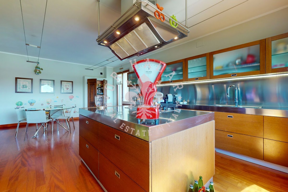 וילה רוזטו (Villa Il Roseto) — 34