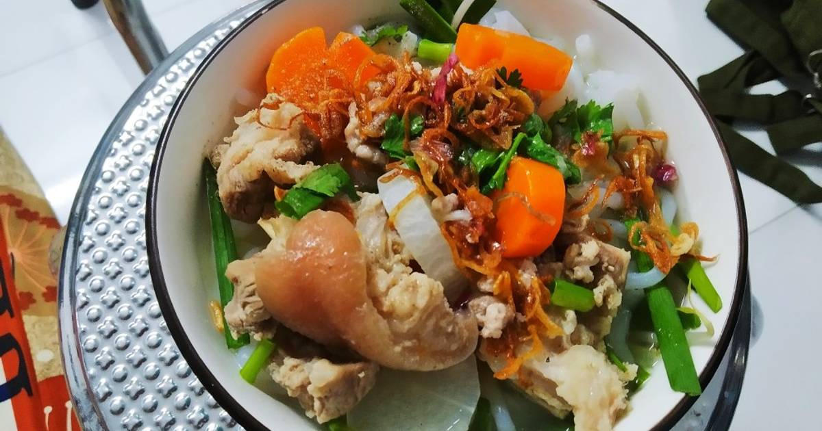 Bánh canh nấu xương đơn giản