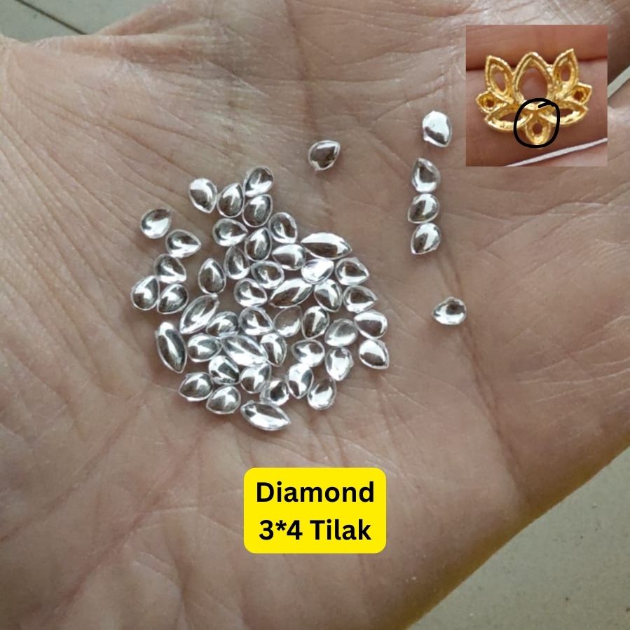 Lotus White 3*4 diamond Tilak (pack of 50)