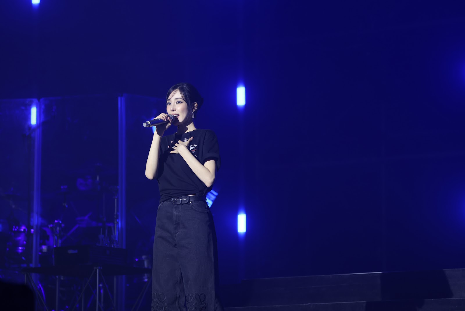 “ทิฟฟานี ยัง” โชว์เสน่ห์ควีนโวคอล! สะกดใจแฟนคลับไทย  เติมเต็มค่ำคืนแห่งความสุข ในคอนเสิร์ตเดี่ยว   “Edge of Calm Tour in Bangkok” ภาพที่ 13