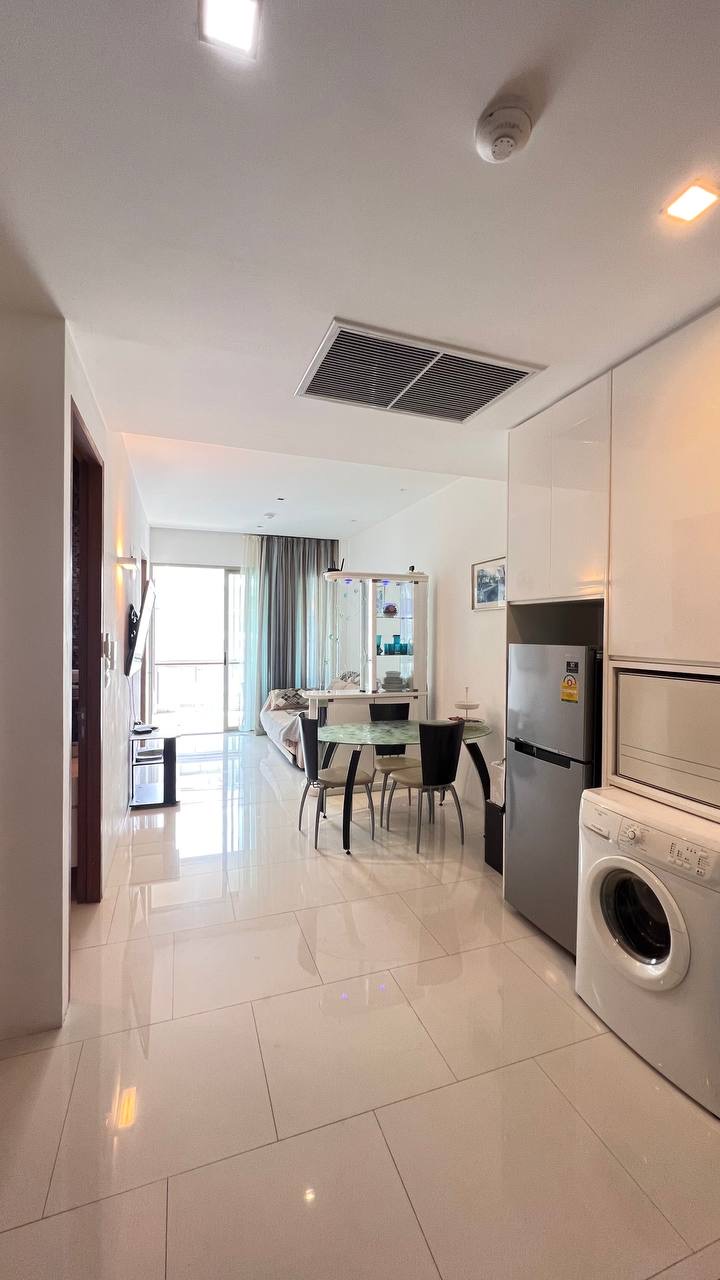 Seven Seas Cote d`Azur D - 1 Bed, Floor 8