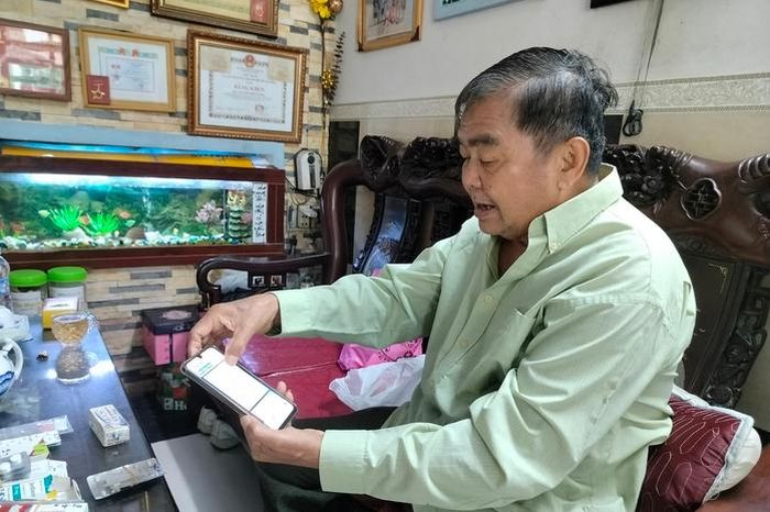 Lương hưu thế nào để người già bớt lo toan chuyện cơm áo? - Báo Người Lao Động