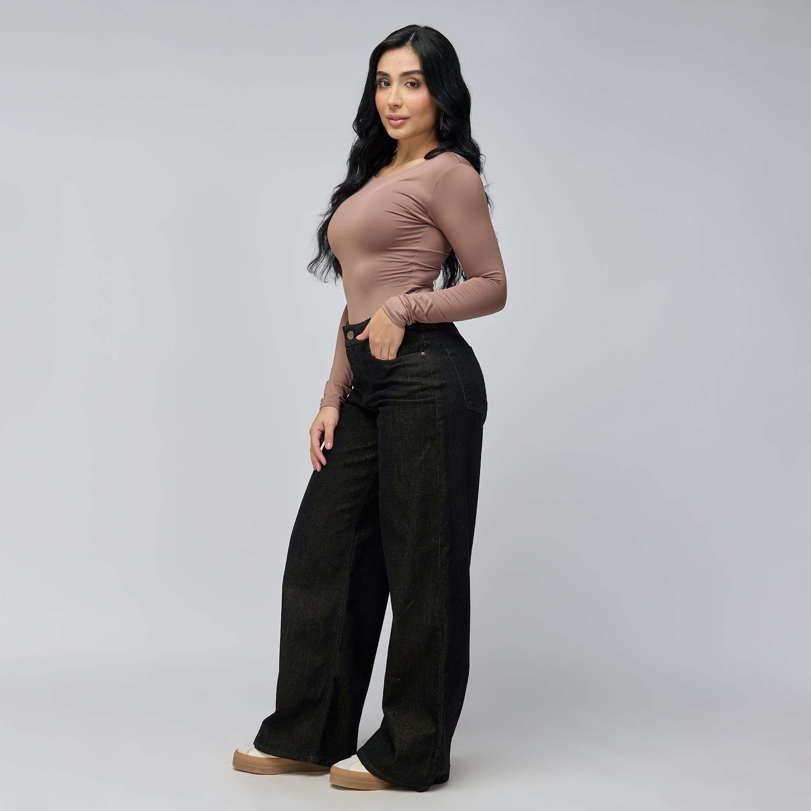 Jean wide leg tiro medio en denim rígido, color golden Black - Vista 2