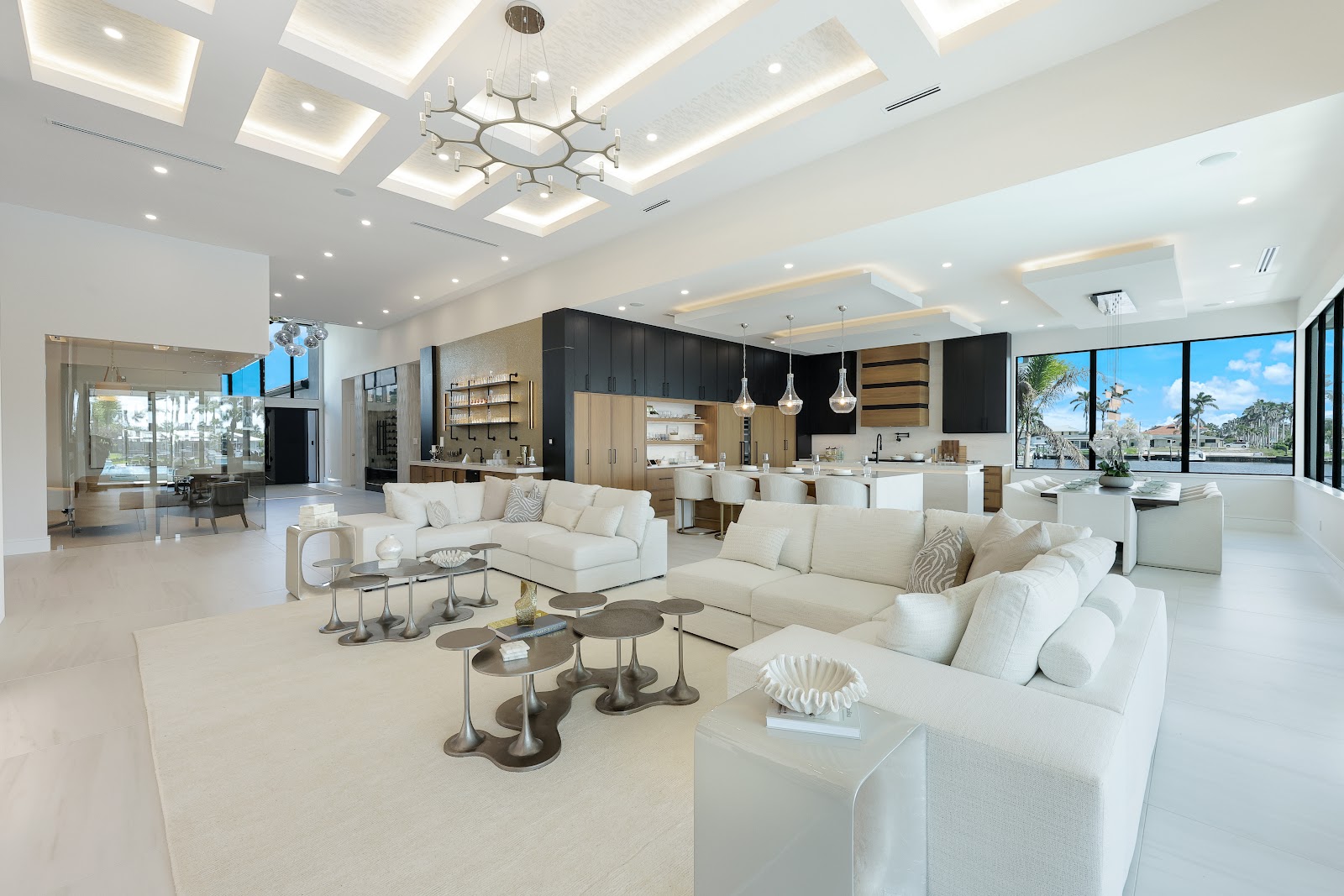 Baypoint Residence interior