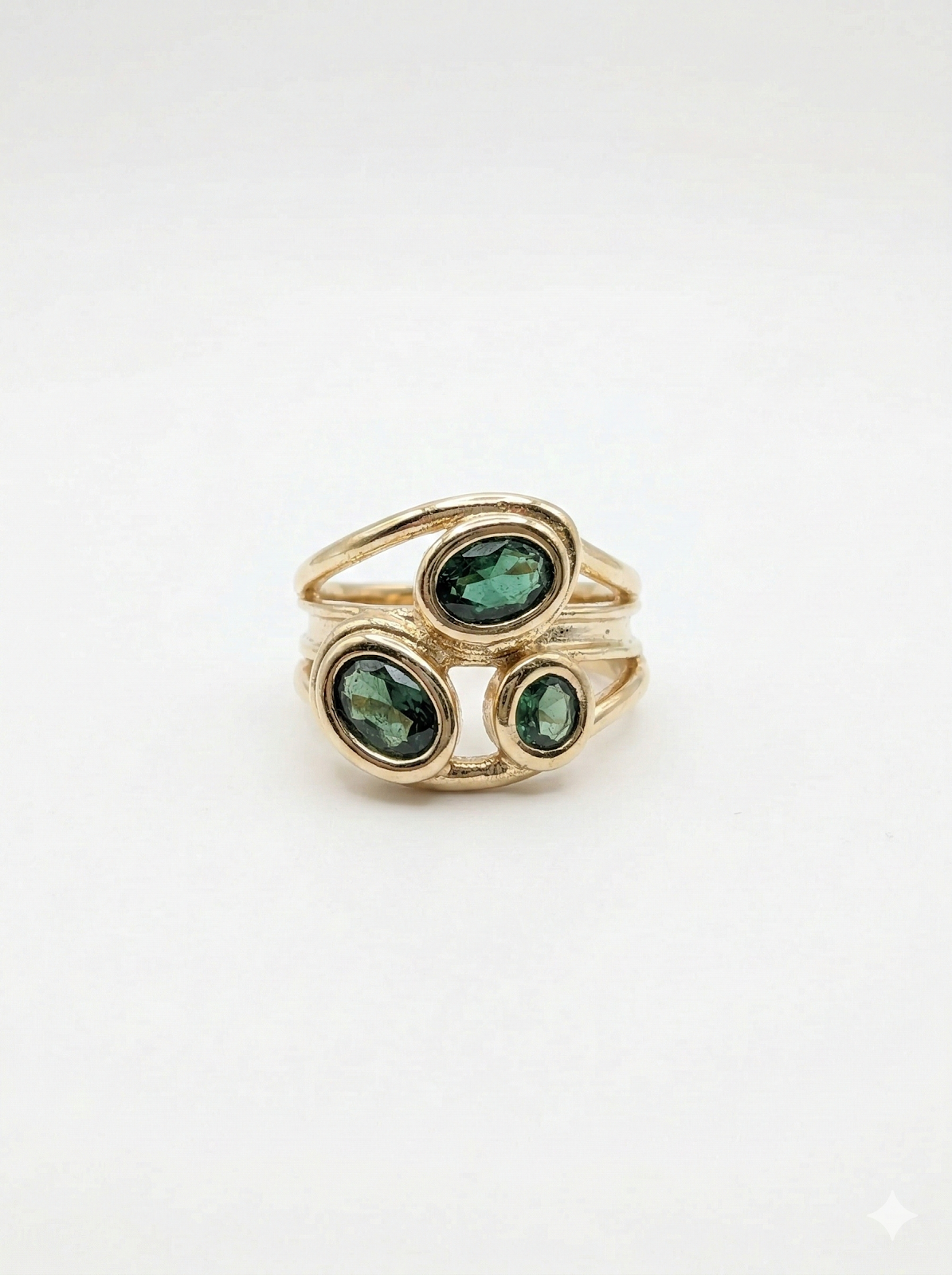 Rings piece image