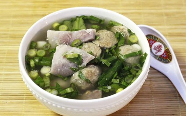 Canh Bò Viên Nấu Khoai Môn