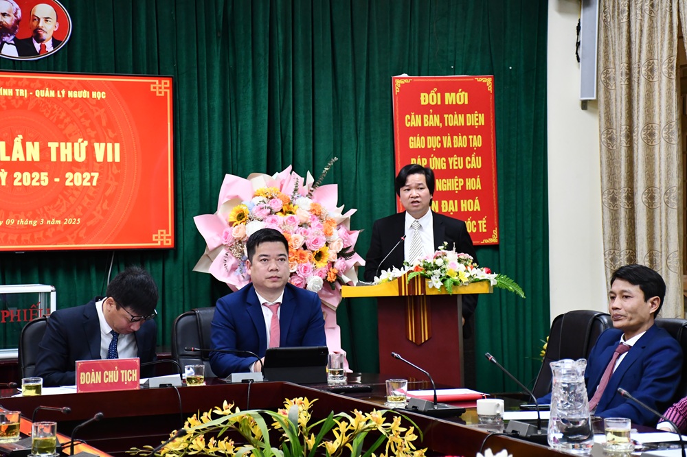 Đại hội Chi bộ Công tác chính trị - Quản lý người học, Trường Đại học Tây Bắc