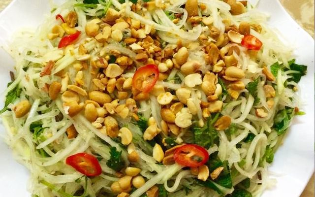 Gỏi Đu Đủ Rau Kinh Giới
