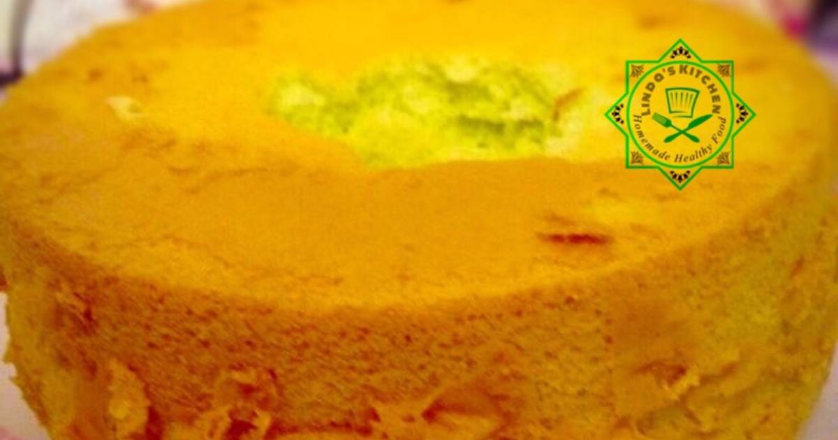 Pandan Chiffon Cake (Bánh chiffon lá dứa)