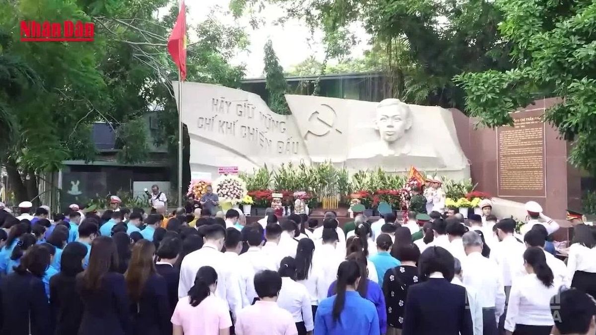 [Video] Đoàn đại biểu Ủy ban MTTQ Việt Nam Thành phố Hồ Chí Minh dâng hương tri ân các Anh hùng liệt sĩ - Báo Nhân Dân
