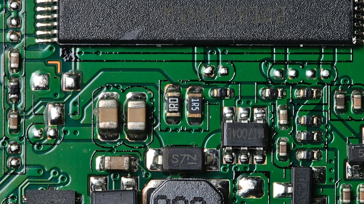 태블릿 선택 시 프로세서와 운영체제 영향력 비교