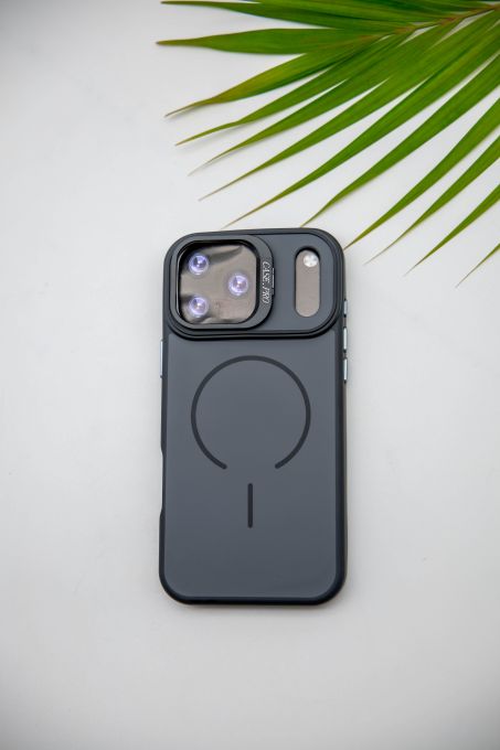 iphone 17 pro max crystal matte case
