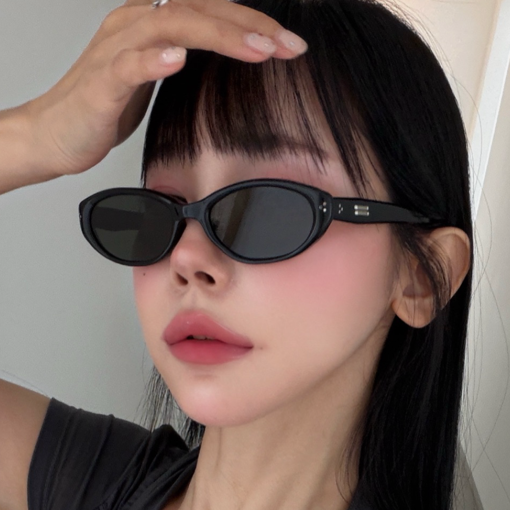 실제 사용 후기 씬 1
