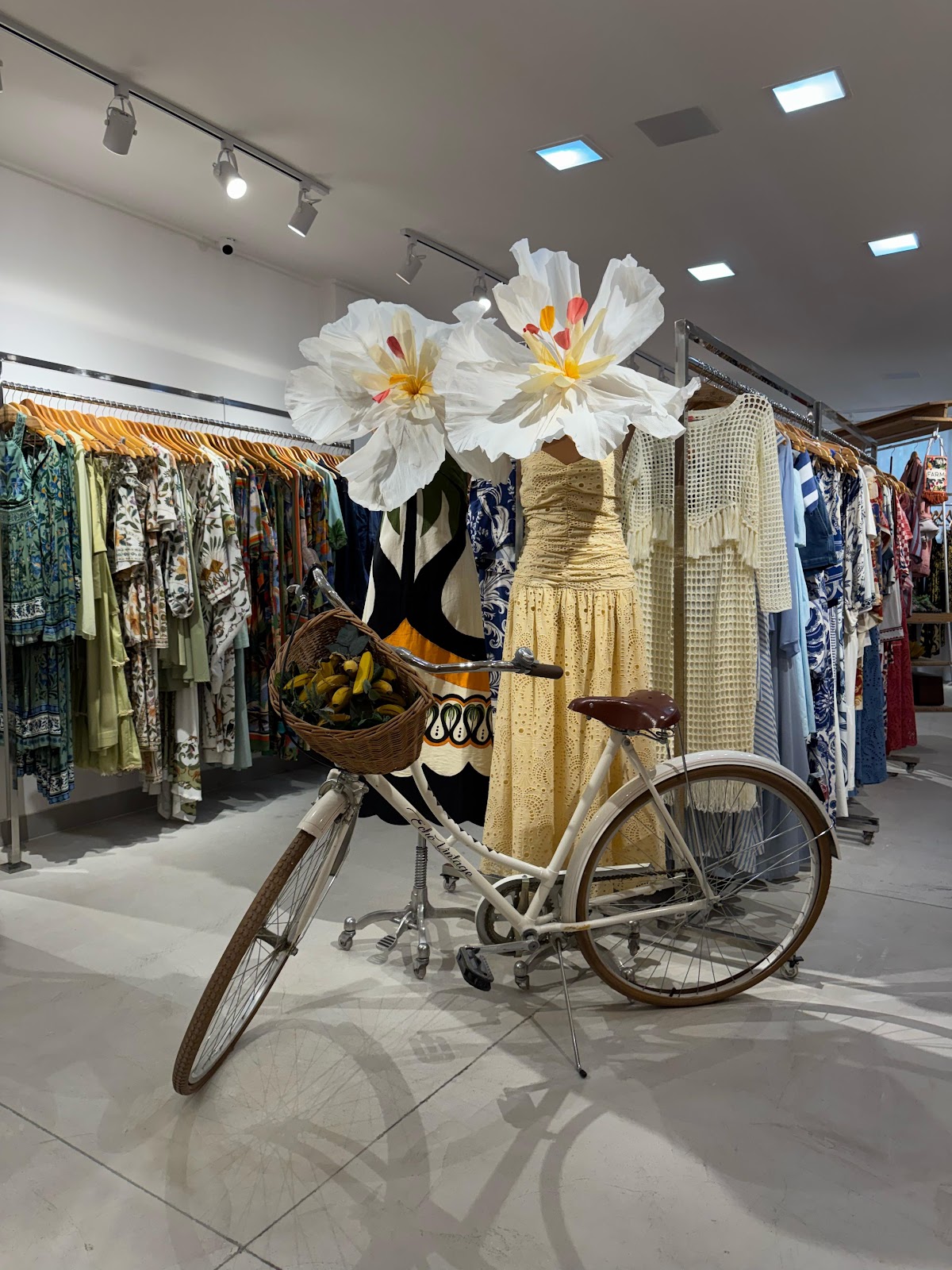Detalhes FARM — showroom Low Profile + Dreams