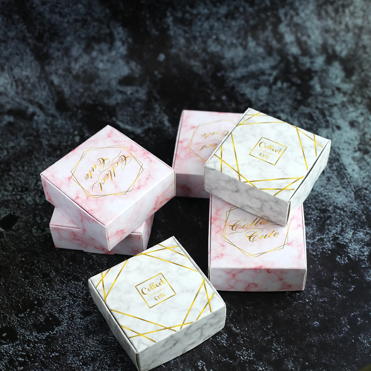 Miniature scented candle strawberry, 2.6 × 3.5 cm