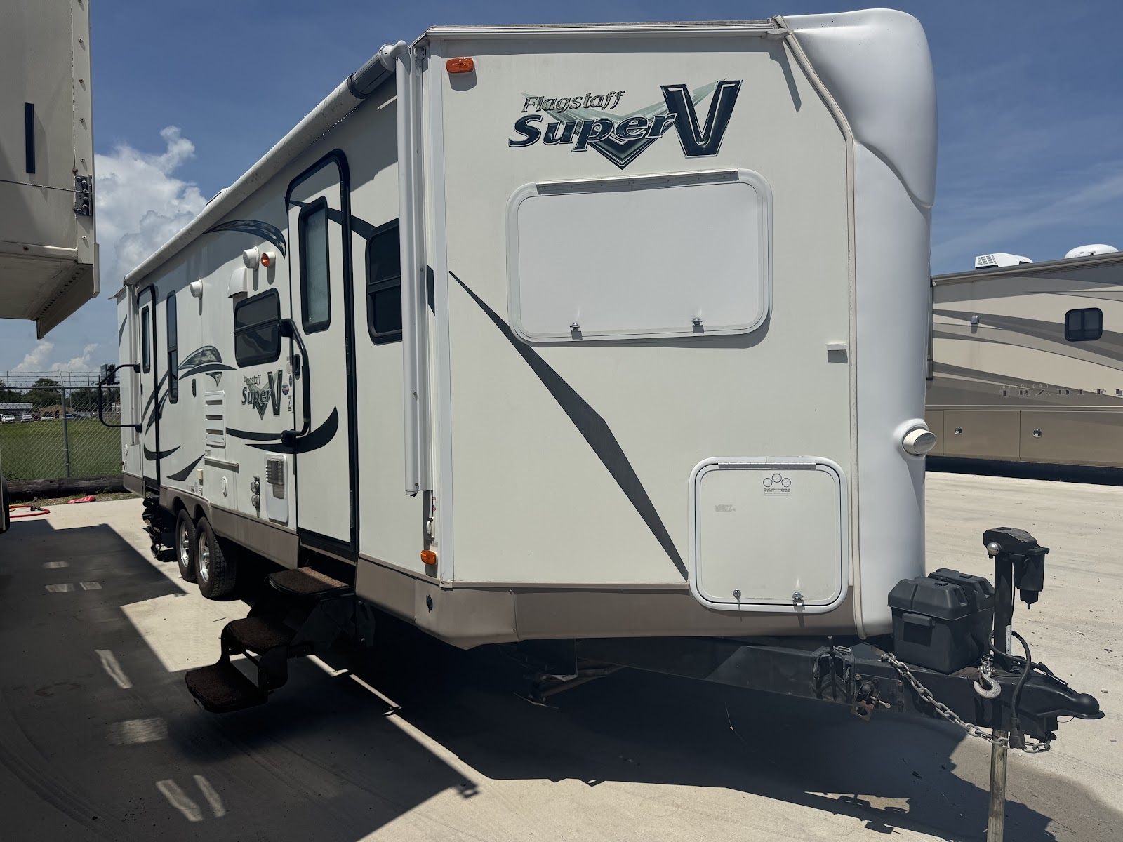 2016 Forest River Flagstaff V-Lite 28VRBS