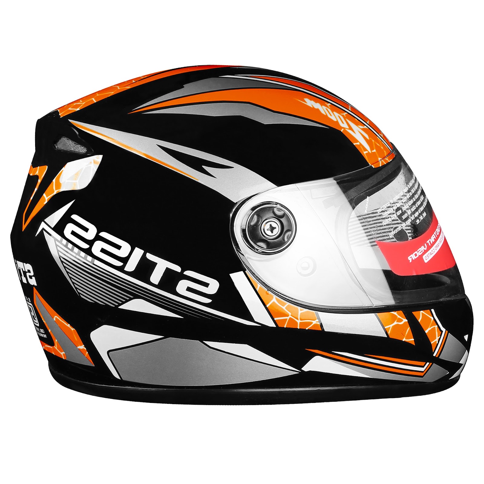 Comfortable interior padding of the helmet