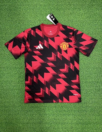25-26 Manchester United Entrenamiento.jpeg