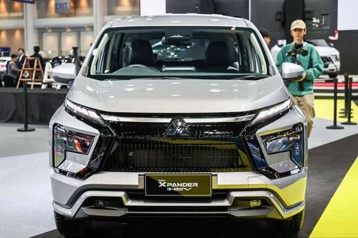 Cận cảnh Mitsubishi Xpander HEV 2026 từ 756 triệu sắp về Việt Nam - Báo Tri thức &amp; Cuộc sống