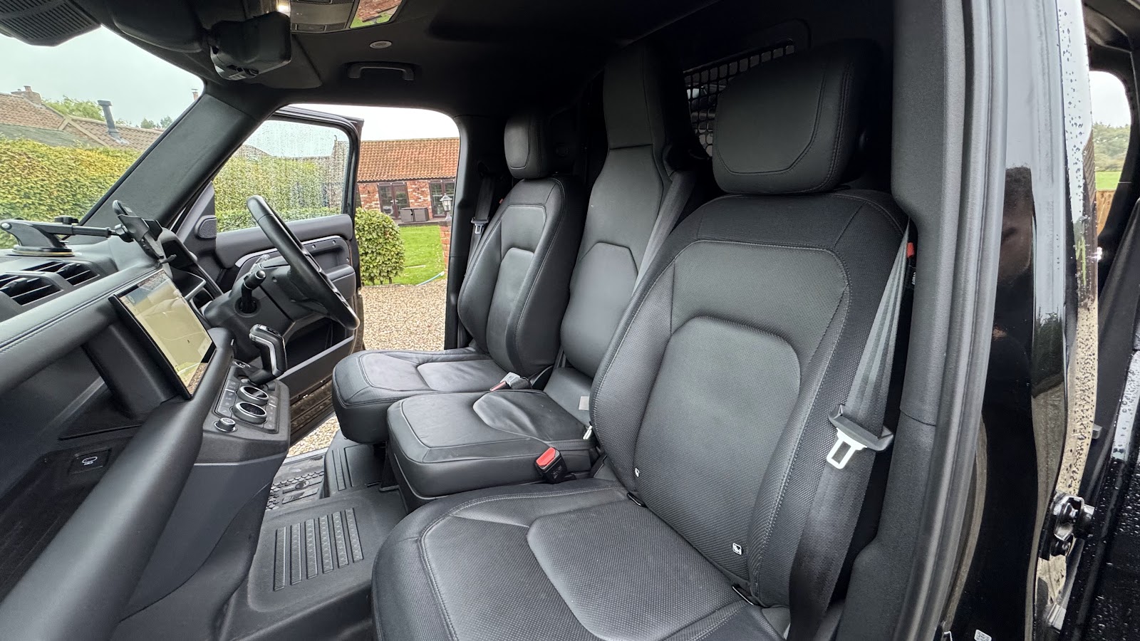 Interior / dash