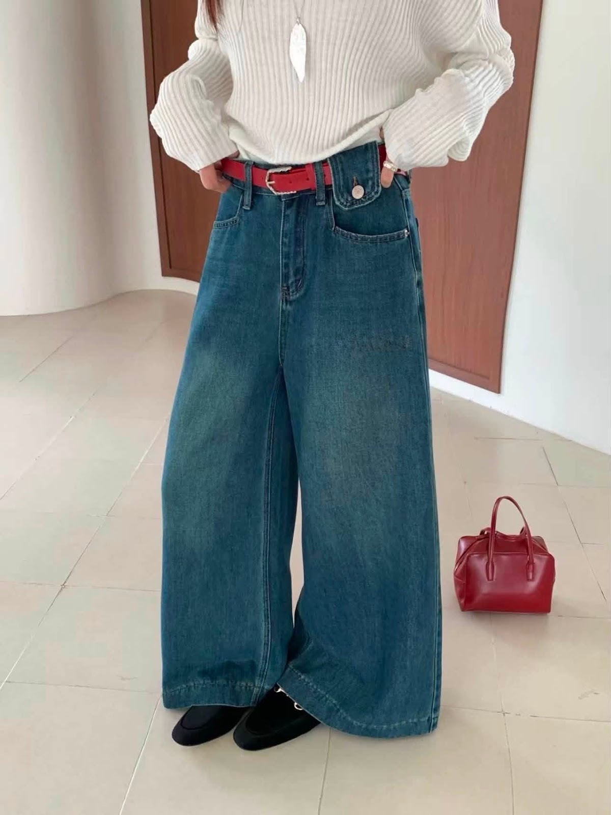 Quần jean rộng trơn 2 túi kèm nịt XONXEN SHOP 6601