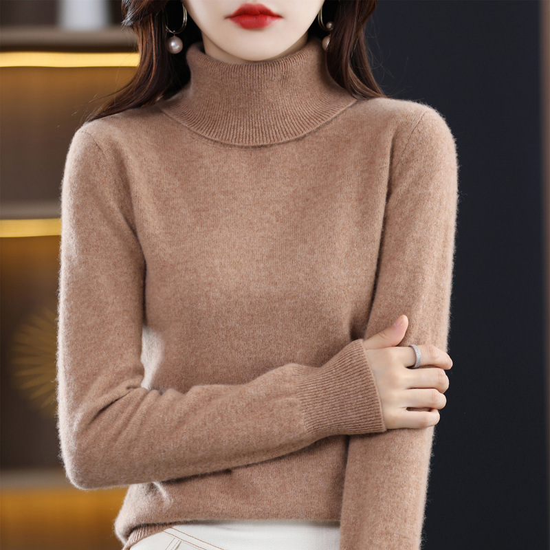 Elegant women's turtleneck sweater, knitted, loose fit