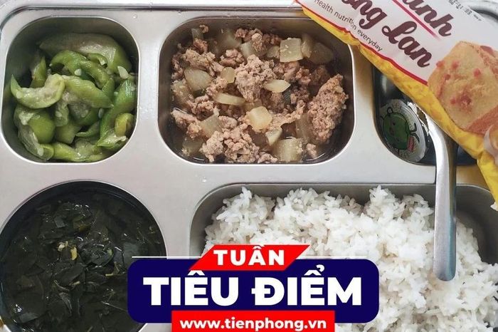 TIÊU ĐIỂM: Tìm lời giải cho 'bài toán' bữa ăn học đường - Báo Tiền Phong