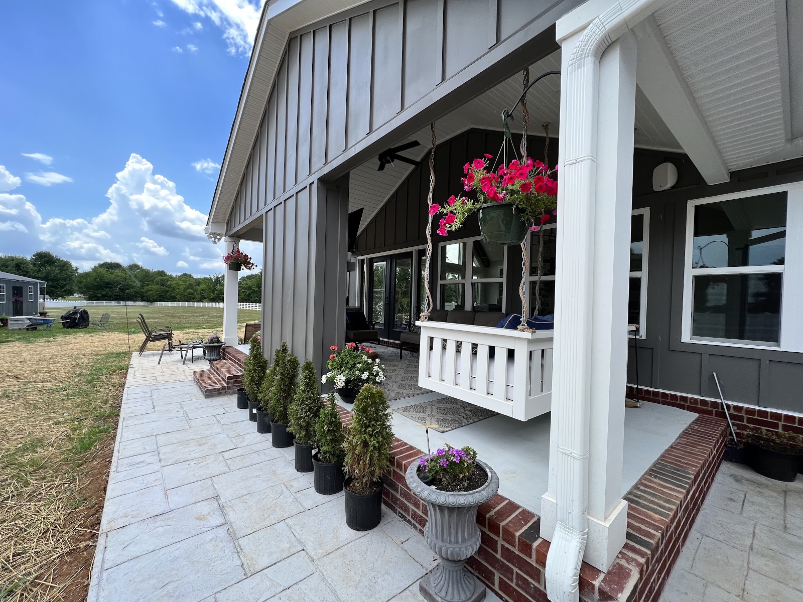 Transformation: Specialty Construction in Rural & Scenic Builds (project photo 17)