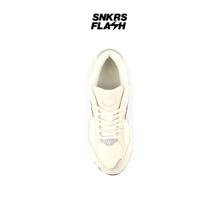 NEW BALANCE 2002R CREAM - M2002RCC - Size 39.5