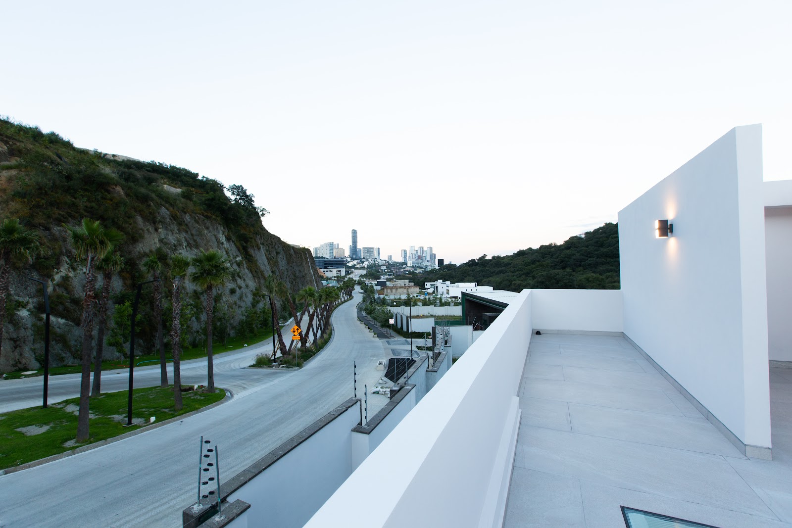 Terraza exterior propiedad premium Bosque Real