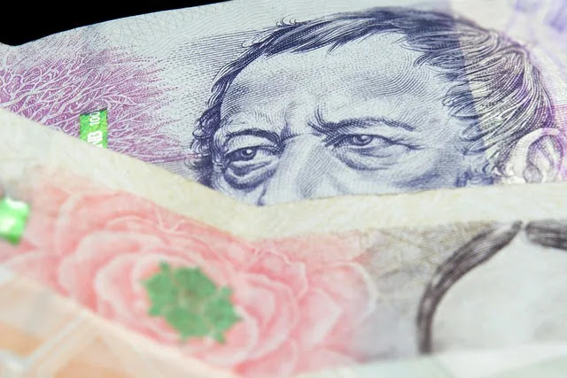 최저임금은 왜 &lsquo;시급&rsquo;이 아니라 &lsquo;산입범위&rsquo;로 논란이 될까?