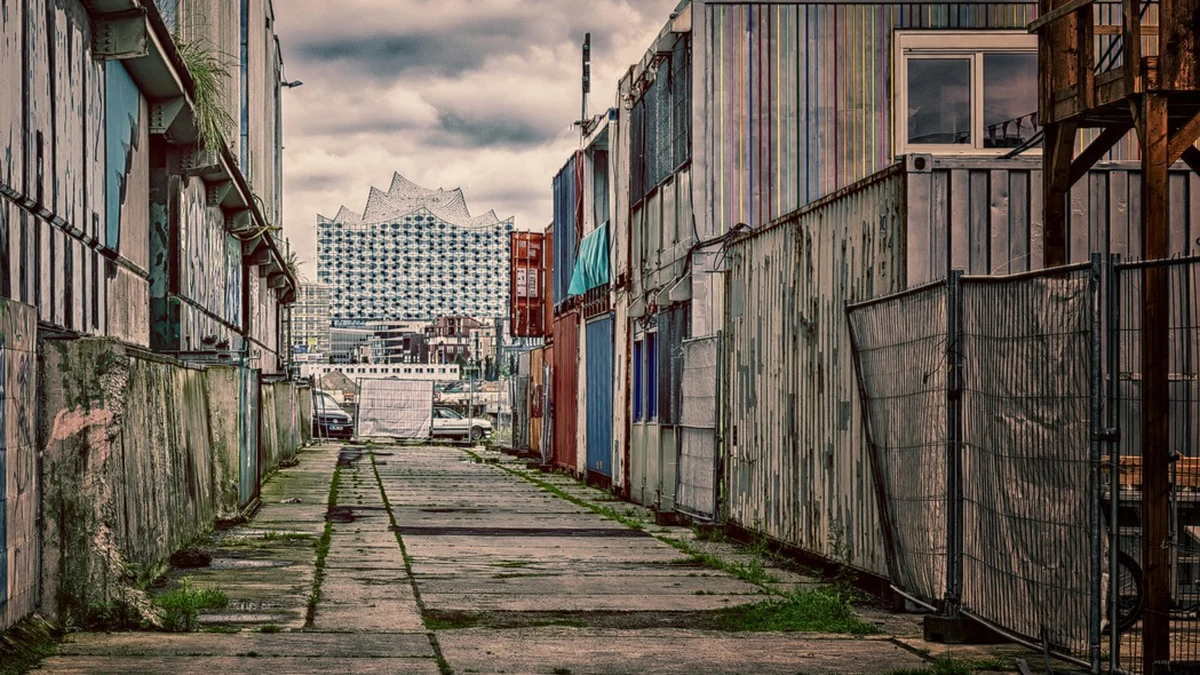 사회 불평등 구조의 경제적 원인과 정책적 해결 방안 분석