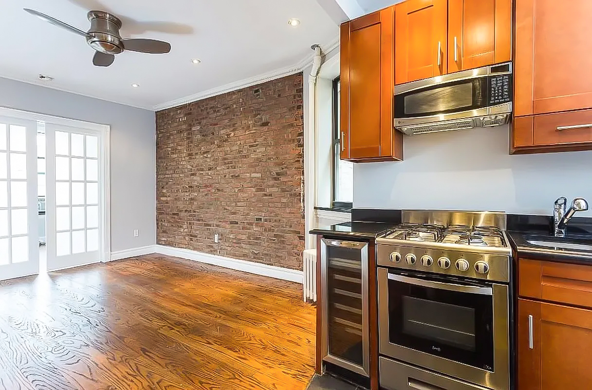 380 East 10th Street Unit 3C