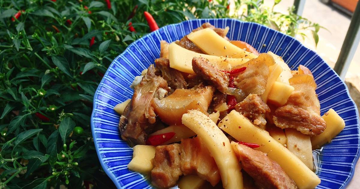 Thịt kho dừa