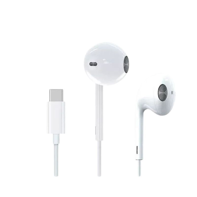 USB-C headphones with silicone tips