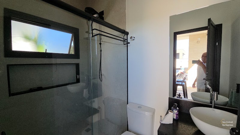 Foto 4 de Casa de esquina à venda próximo ao Ponto Alto no Riviera de Santa Cristina XIII