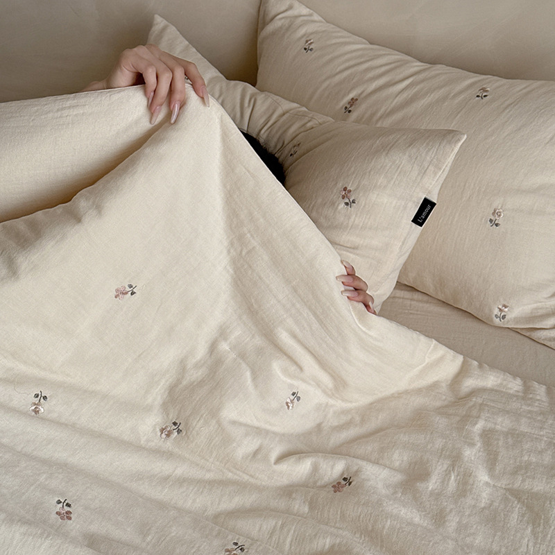 Cotton Summer Bedding Set, Floral Pattern, Four Pieces