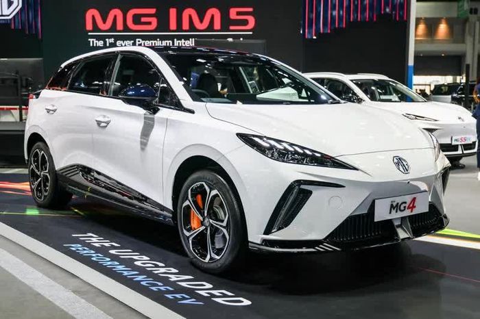 Xe điện đẹp long lanh, công suất 245 mã lực, giá gần 470 triệu đồng - Tạp chí Doanh Nghiệp Việt Nam